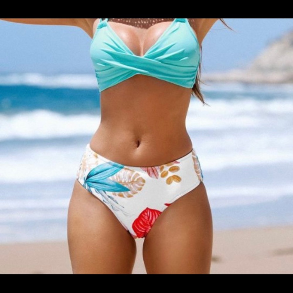 CUPSHE floral bikini reversible bottoms